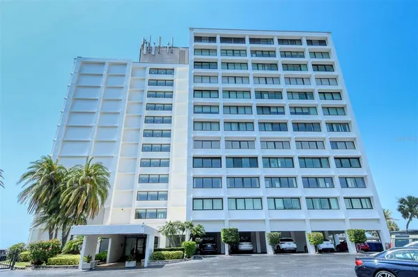 $9,000 | 4822 Ocean Boulevard, Unit 2F, Sarasota, FL 34242