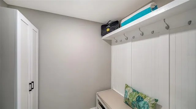 $9,000 | 4822 Ocean Boulevard, Unit 2F, Sarasota, FL 34242