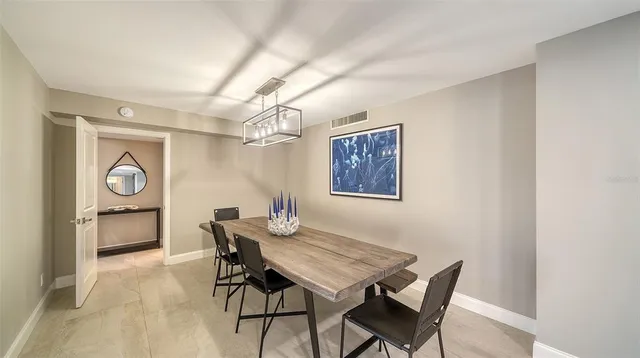 $9,000 | 4822 Ocean Boulevard, Unit 2F, Sarasota, FL 34242