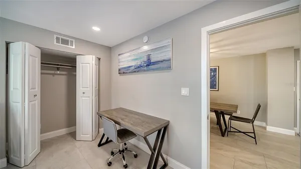 $9,000 | 4822 Ocean Boulevard, Unit 2F, Sarasota, FL 34242