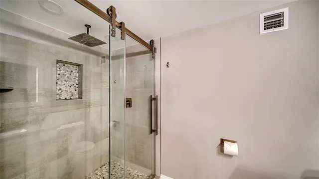 $9,000 | 4822 Ocean Boulevard, Unit 2F, Sarasota, FL 34242