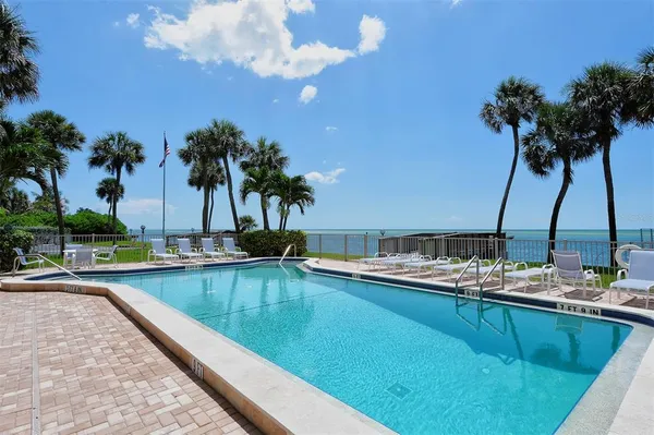 $9,000 | 4822 Ocean Boulevard, Unit 2F, Sarasota, FL 34242