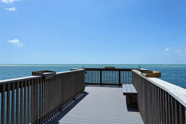 $9,000 | 4822 Ocean Boulevard, Unit 2F, Sarasota, FL 34242