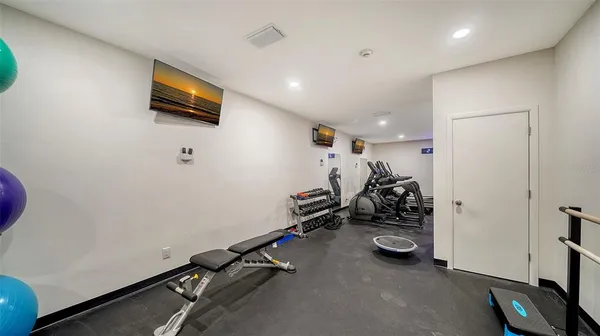 $9,000 | 4822 Ocean Boulevard, Unit 2F, Sarasota, FL 34242