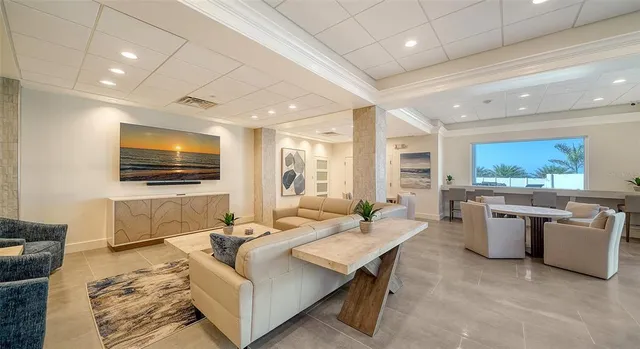 $9,000 | 4822 Ocean Boulevard, Unit 2F, Sarasota, FL 34242