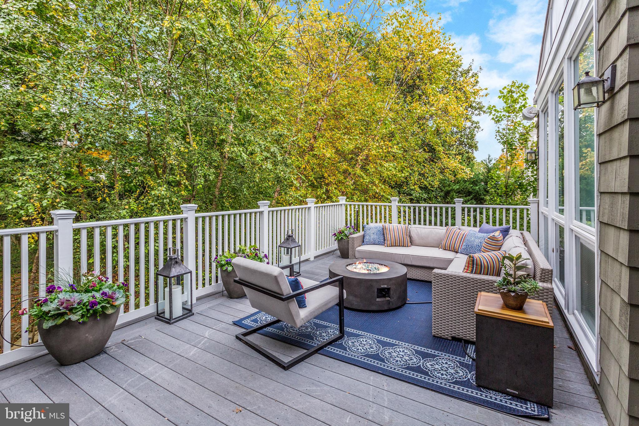 3307 Macomb Street Northwest Washington, DC 20008 - Photo 20 of 47 Upper-Level of Spacious Two-Tier Deck