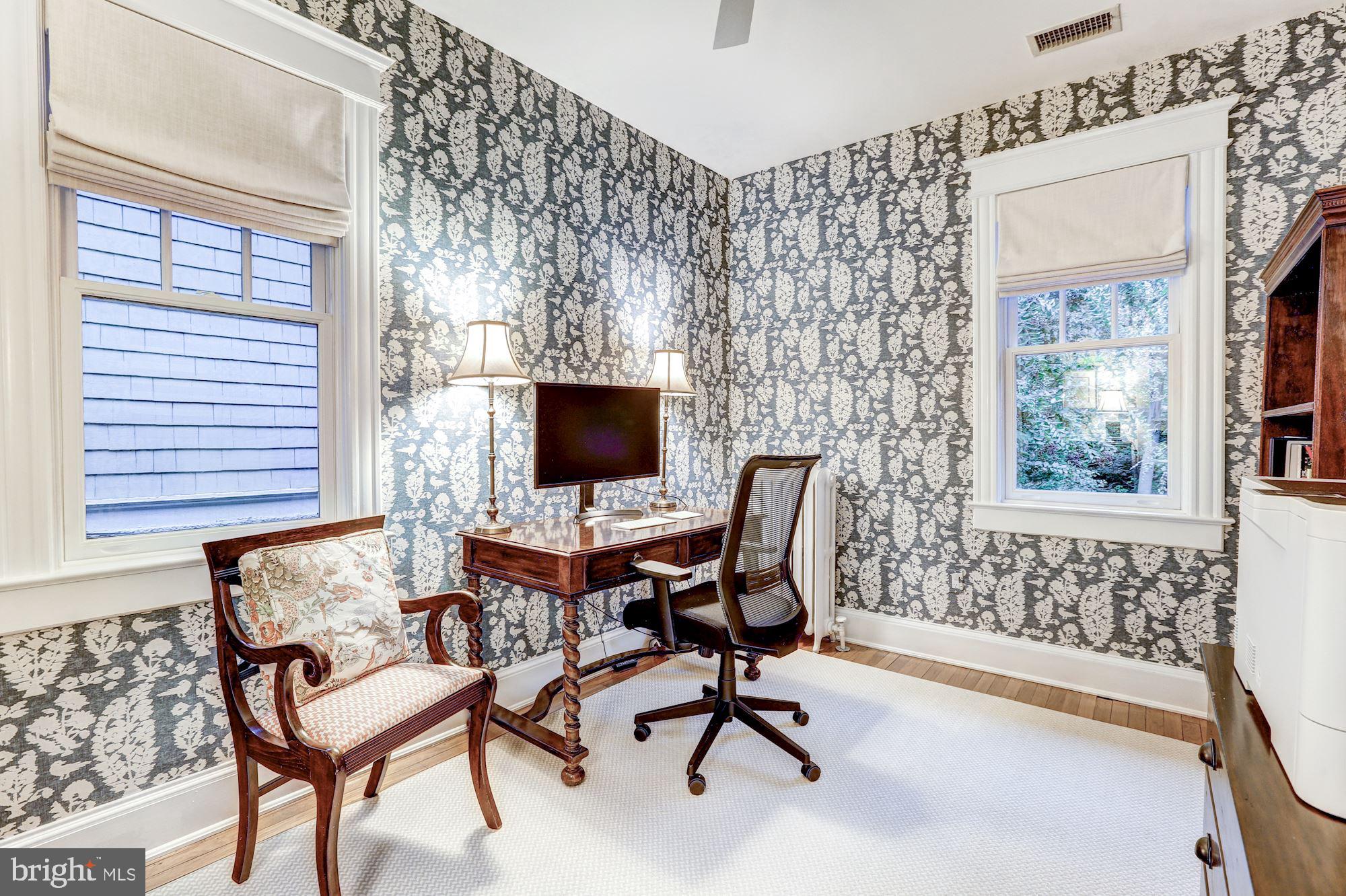 3307 Macomb Street Northwest Washington, DC 20008 - Photo 31 of 47 Chic Home Office