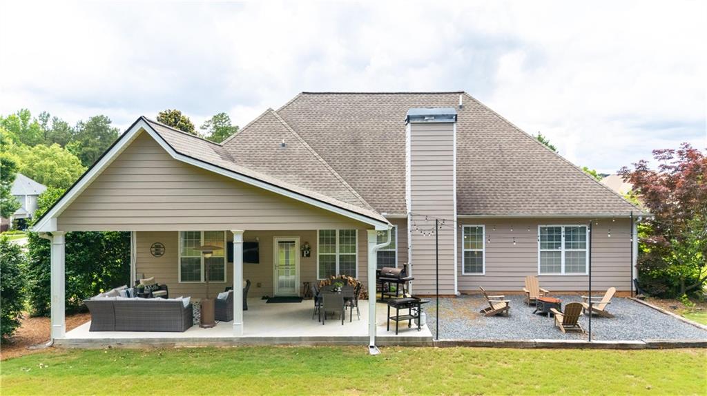 112 Caraway Road Locust Grove, GA 30248 - Photo 4 of 31