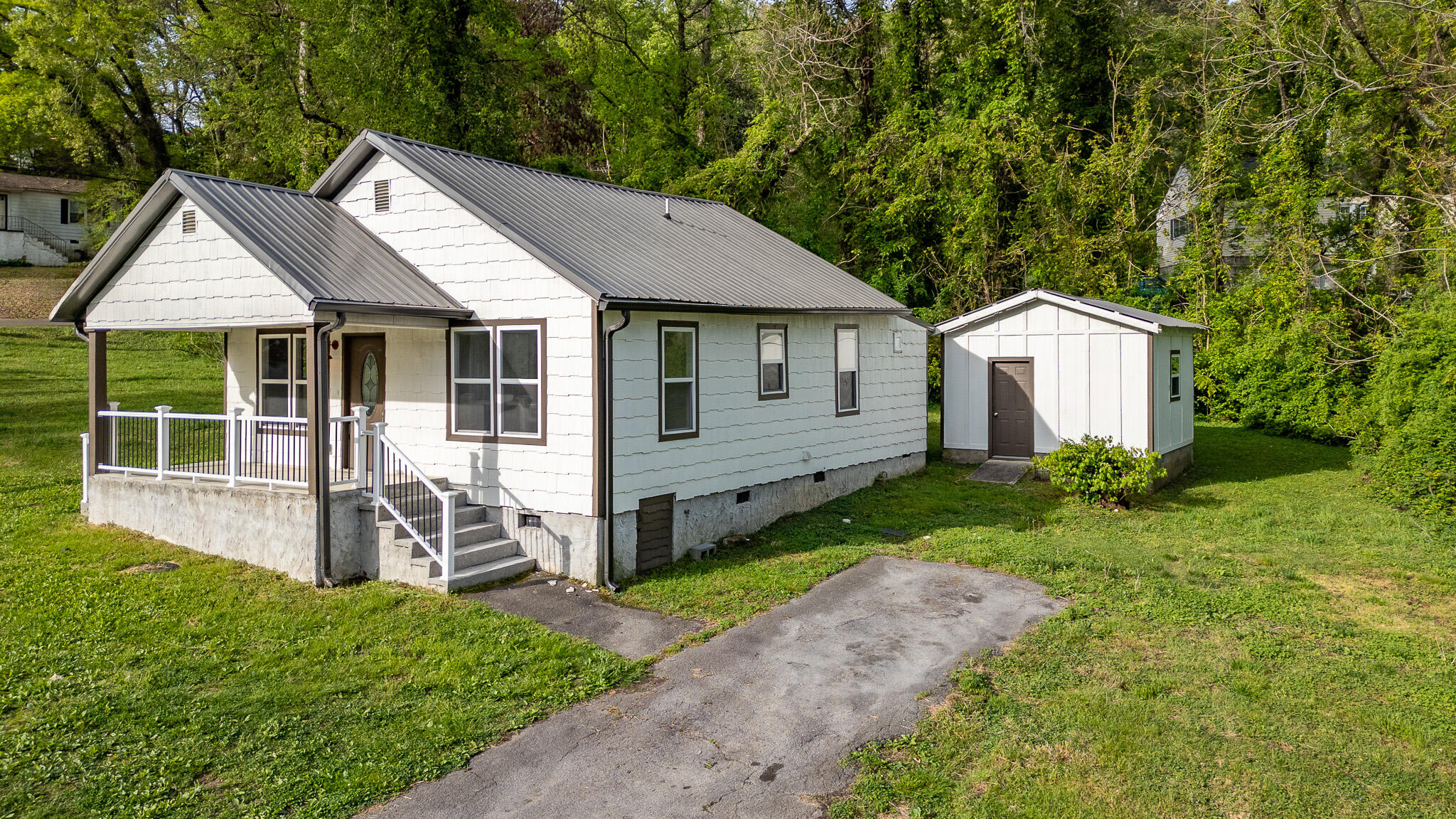 1109 Royston Street Rossville, GA 30741 - Photo 18 of 30 DJI_0049-HDR