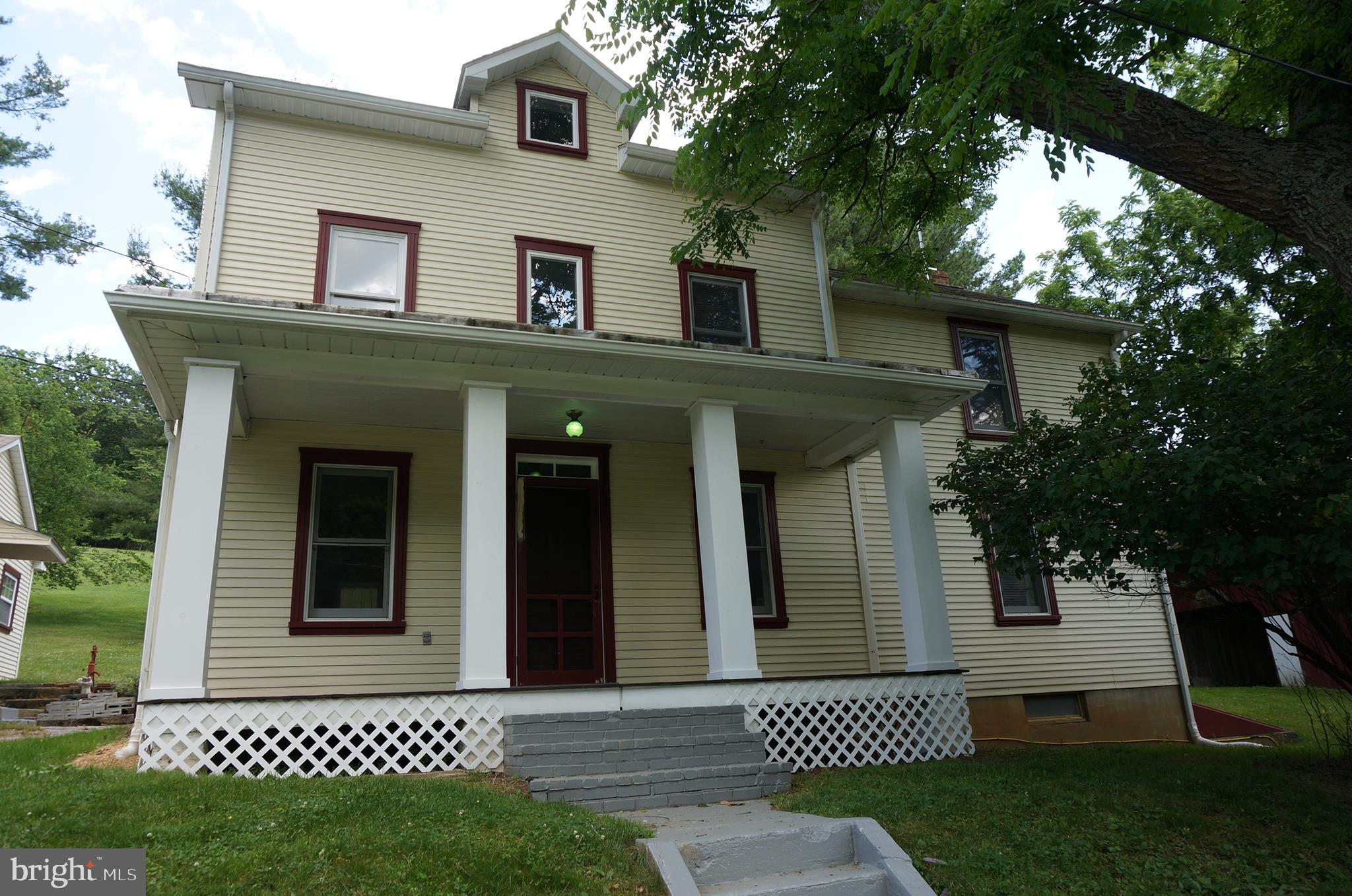 6425 Zittlestown Road Boonsboro, MD 21713 - Photo 2 of 57 Full Width Front Porch