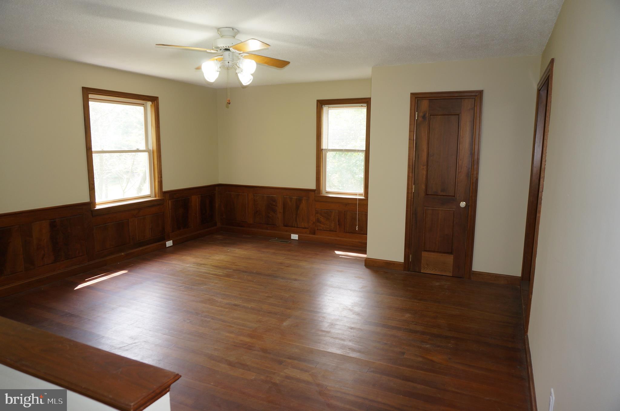 6425 Zittlestown Road Boonsboro, MD 21713 - Photo 15 of 57 Living/Family Room Custom Wood Panels