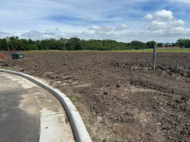 $270,000 | Lt10 Lt10 Norbert Court, New Berlin, WI 53151