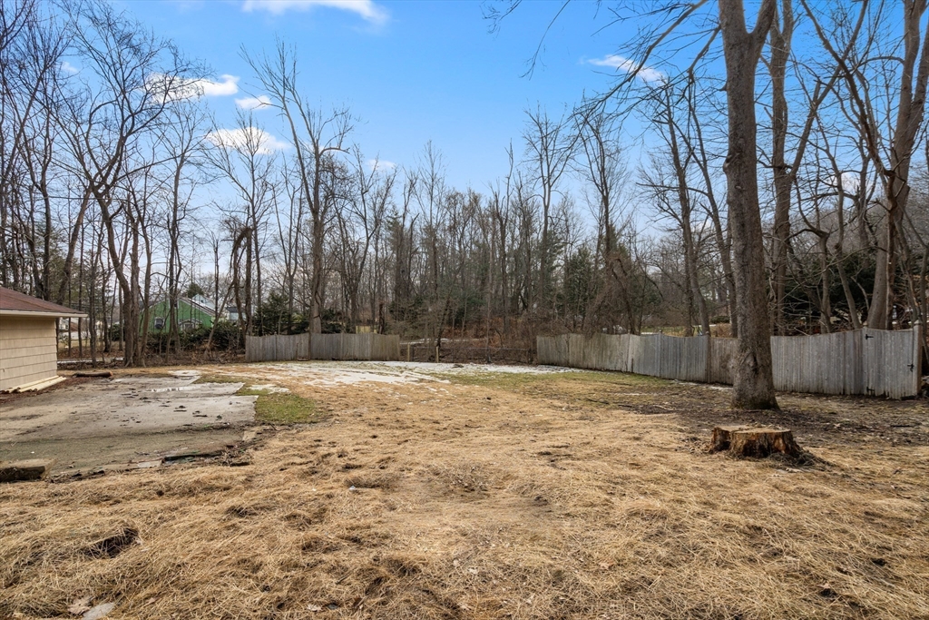 3 Mower Street Paxton, MA 01612 - Photo 35 of 36 a view of a backyard of the house