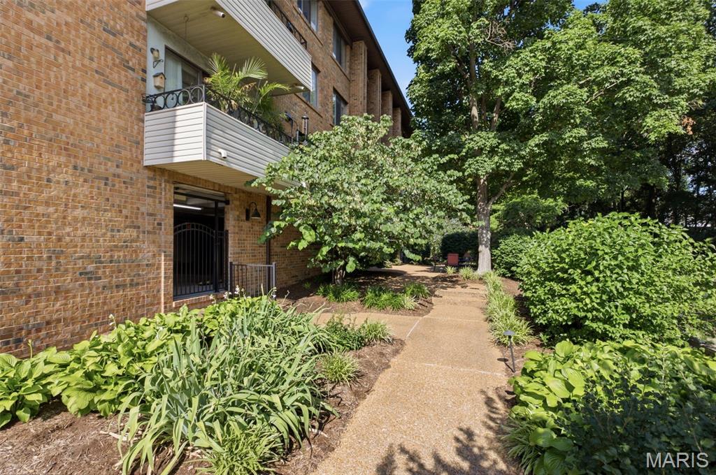 1030 North Harrison Avenue, Unit 404 St. Louis, MO 63122 - Photo 27 of 31