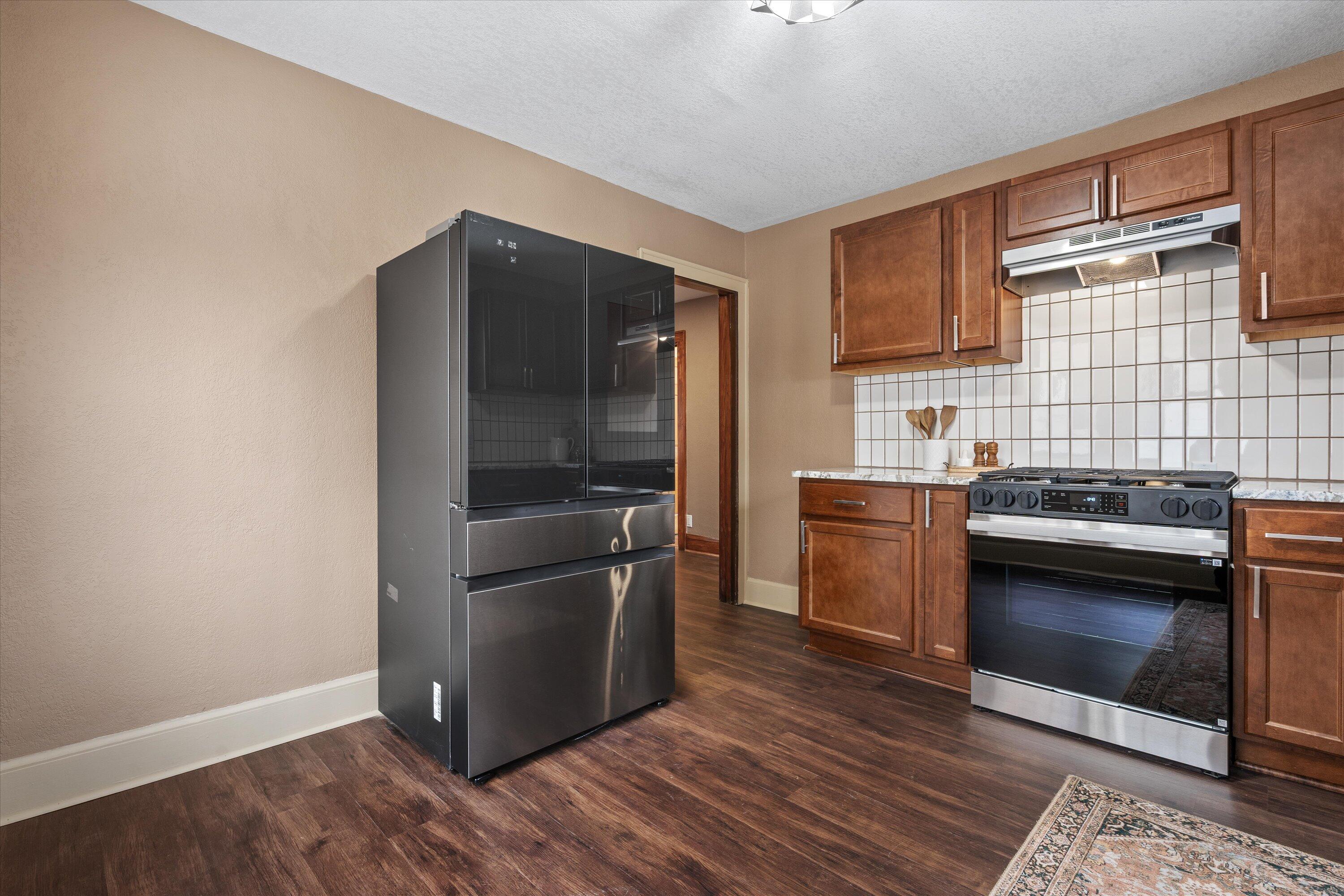 5352 North 39th Street, Unit 5352A Milwaukee, WI 53209 - Photo 17 of 42 Smart fridge requires wi-fi to set it up