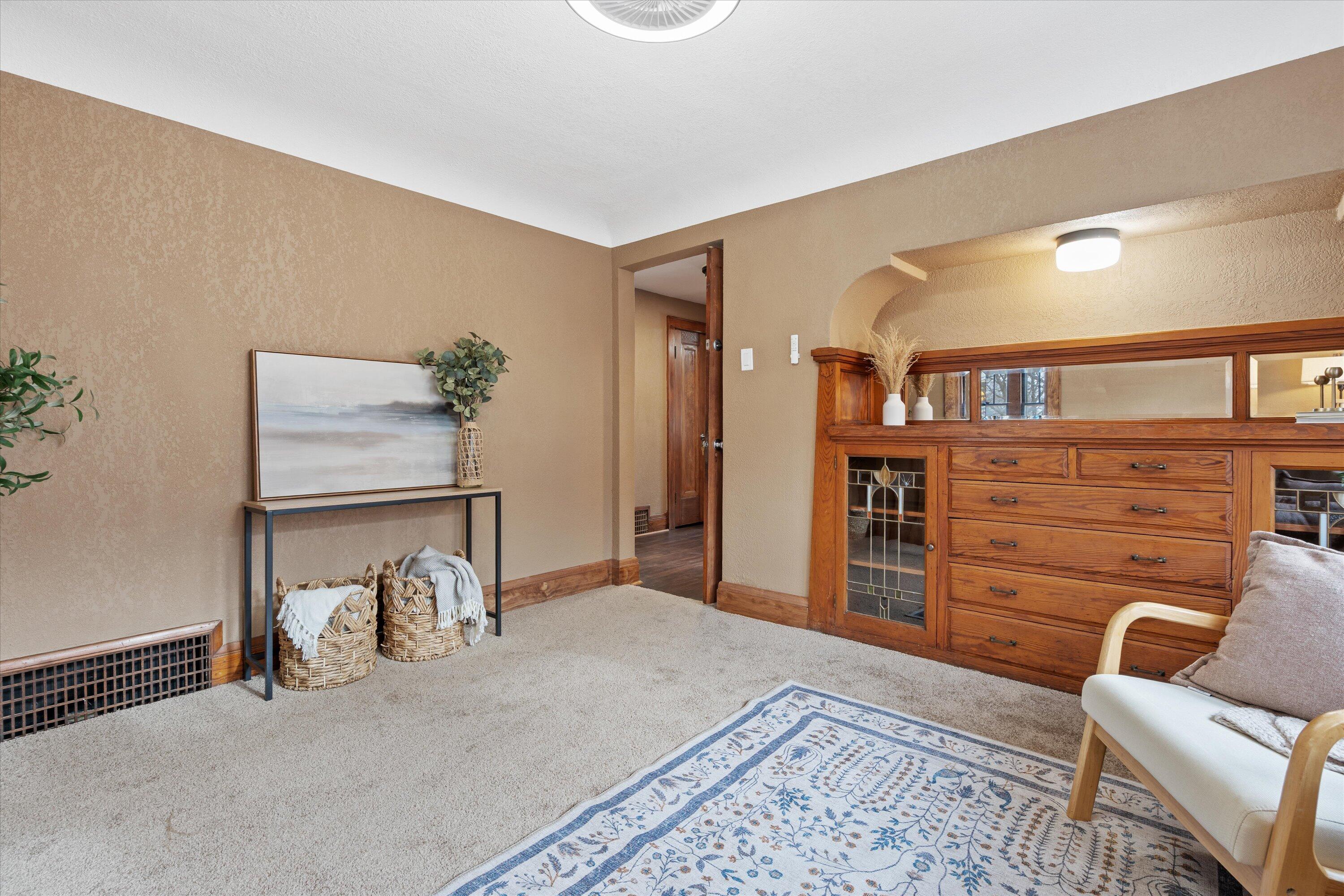 5352 North 39th Street, Unit 5352A Milwaukee, WI 53209 - Photo 20 of 42 Original glass doors!