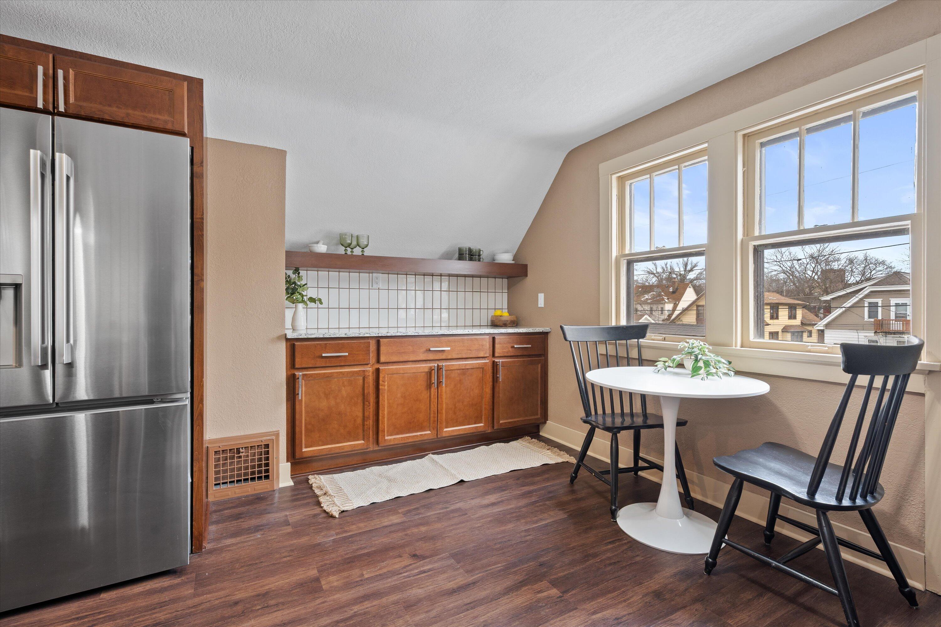5352 North 39th Street, Unit 5352A Milwaukee, WI 53209 - Photo 29 of 42 Could be used as a breakfast counter with stools, too