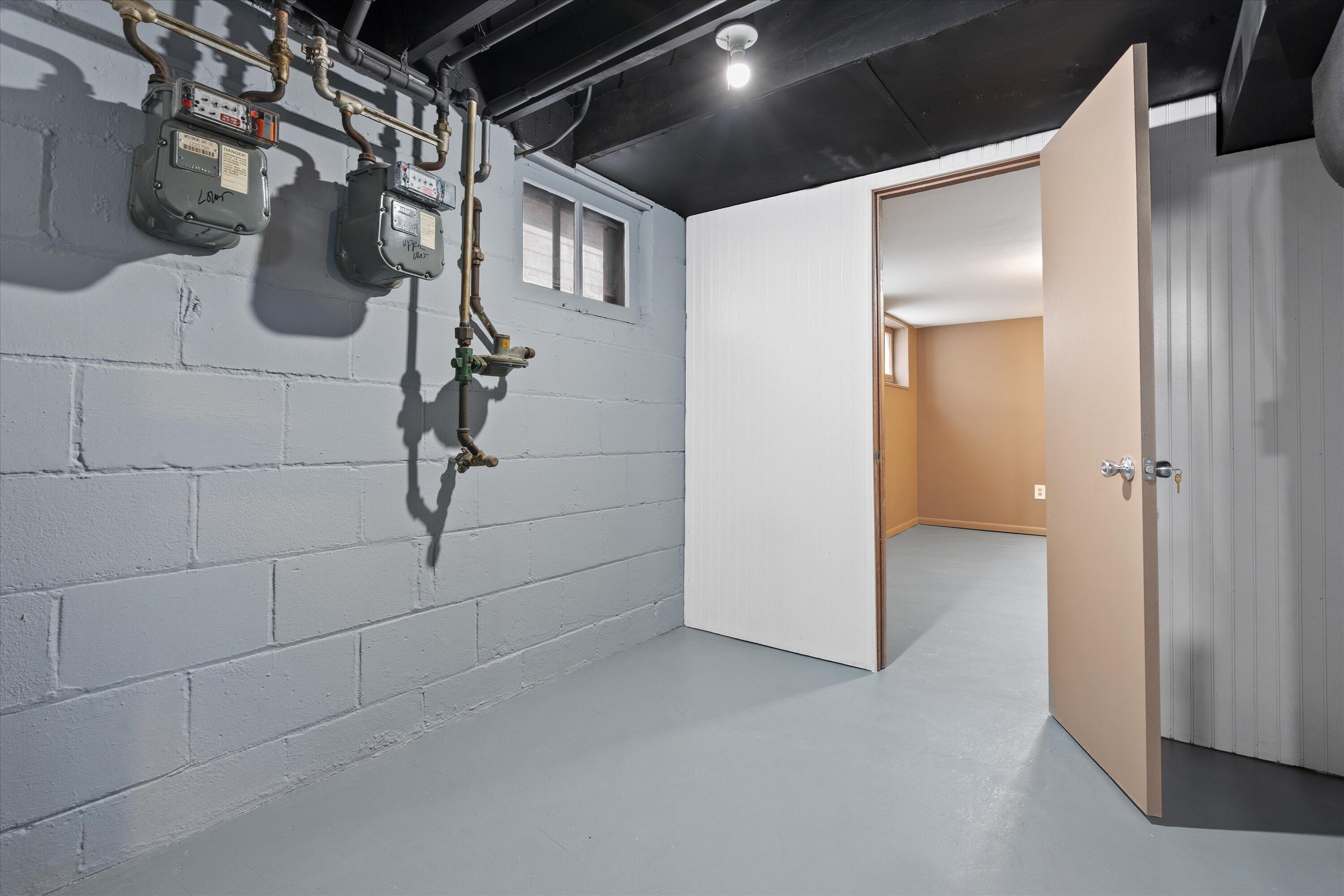 5352 North 39th Street, Unit 5352A Milwaukee, WI 53209 - Photo 34 of 42 Two gas meters