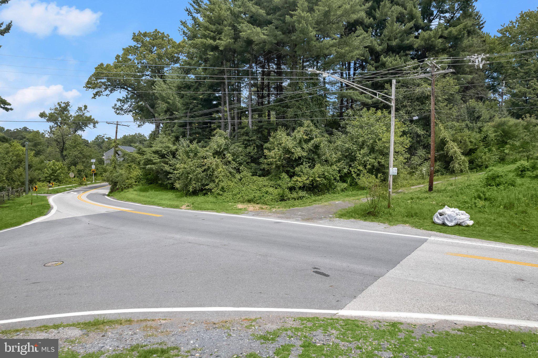 6467 Hanover Road Hanover, MD 21076 - Photo 22 of 24 Roberts Crossing