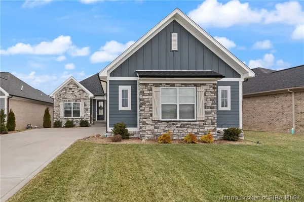 $639,900 | 1619 Greenbrier Pointe, Henryville, IN 47126