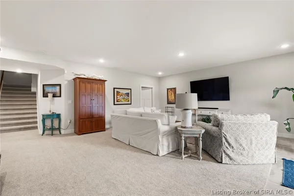 $639,900 | 1619 Greenbrier Pointe, Henryville, IN 47126