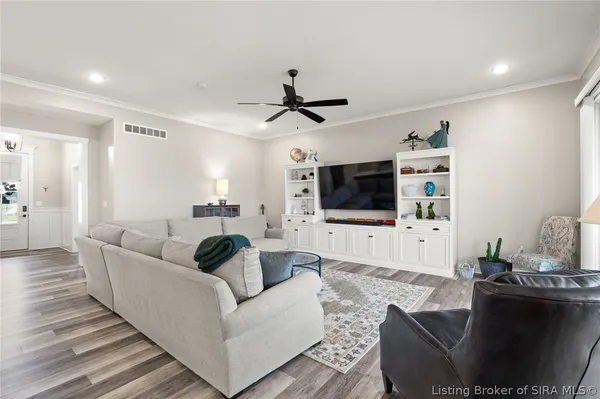 $639,900 | 1619 Greenbrier Pointe, Henryville, IN 47126