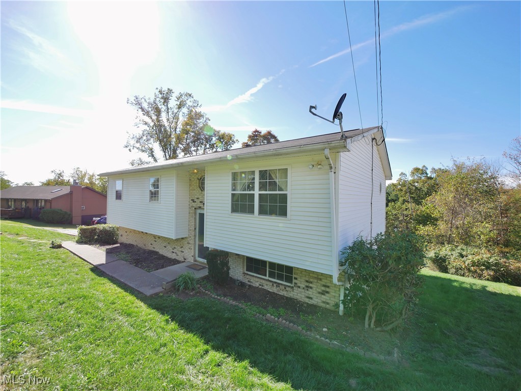 3761 Bealls Ridge Wellsburg, WV 26070 - Photo 4 of 25 Gallery Image 4
