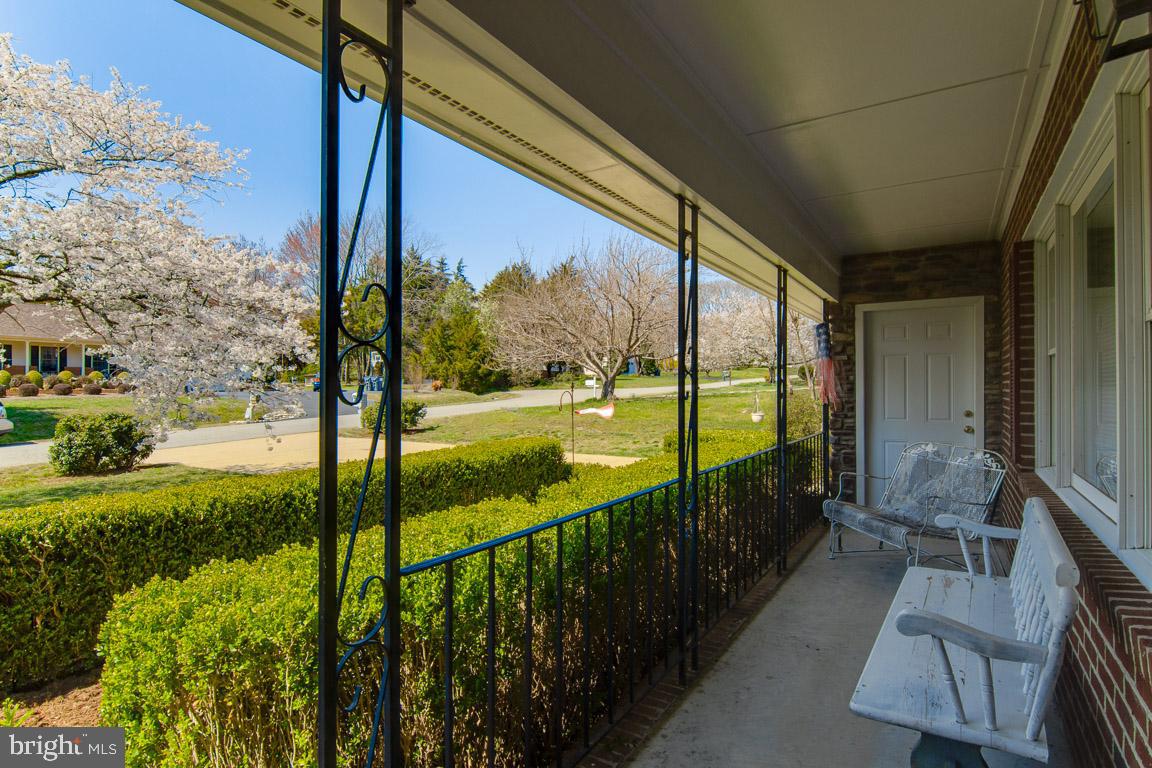 2191 Sebastian Road Fredericksburg, VA 22405 - Photo 4 of 34 Spacious Front Porch