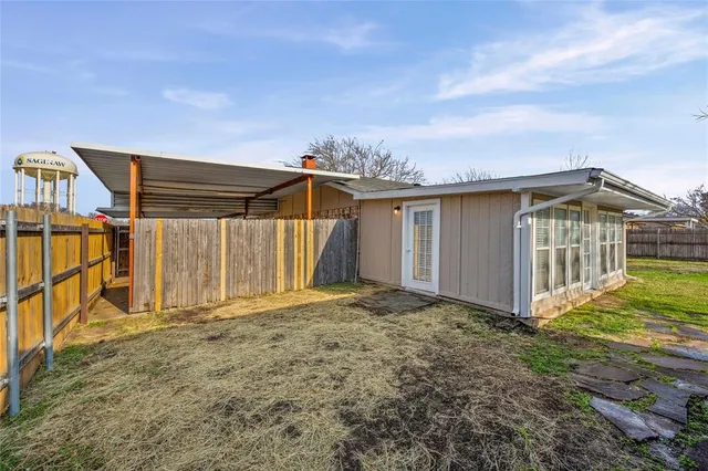 $269,900 | 565 Park Center Boulevard, Saginaw, TX 76179