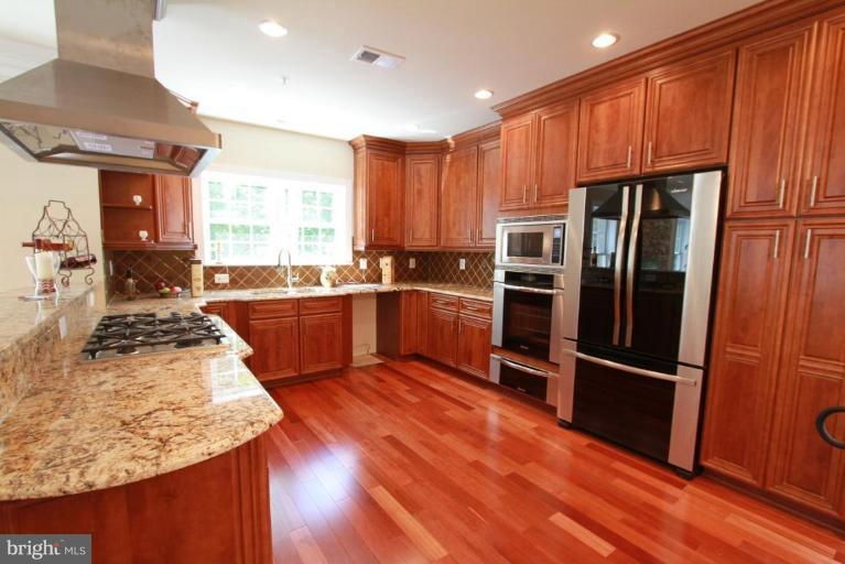 Kitchen #2