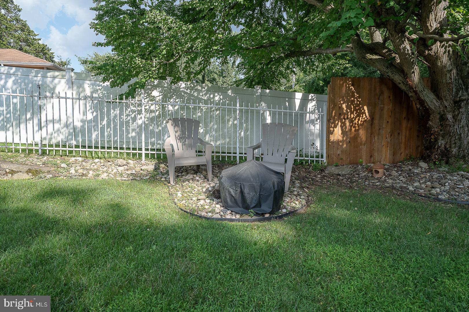 54 Boncouer Road Cheltenham, PA 19012 - Photo 42 of 51 Rear Grounds