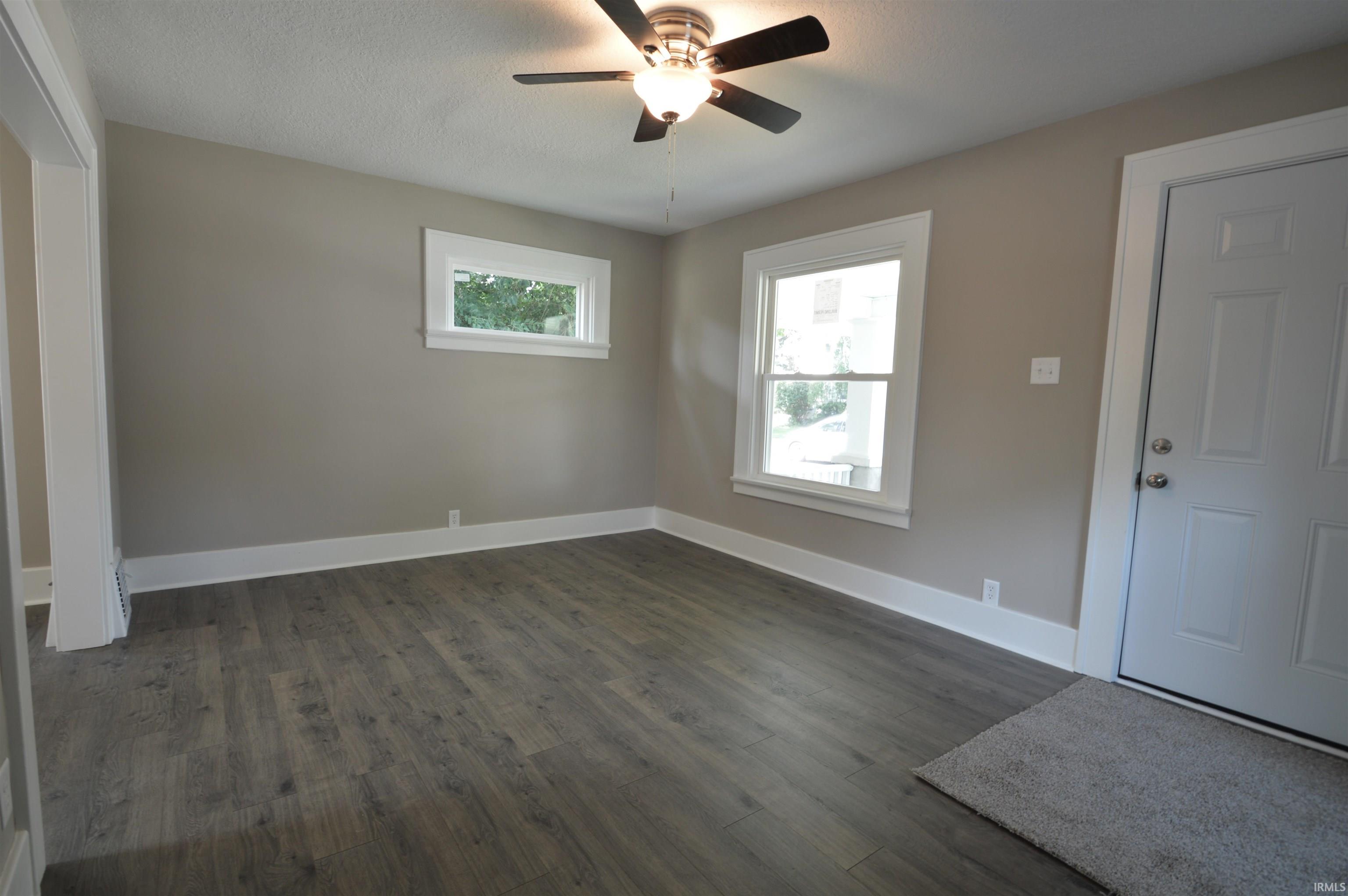 736 Romy Avenue Fort Wayne, IN 46805 - Photo 5 of 27 Gallery Image 5