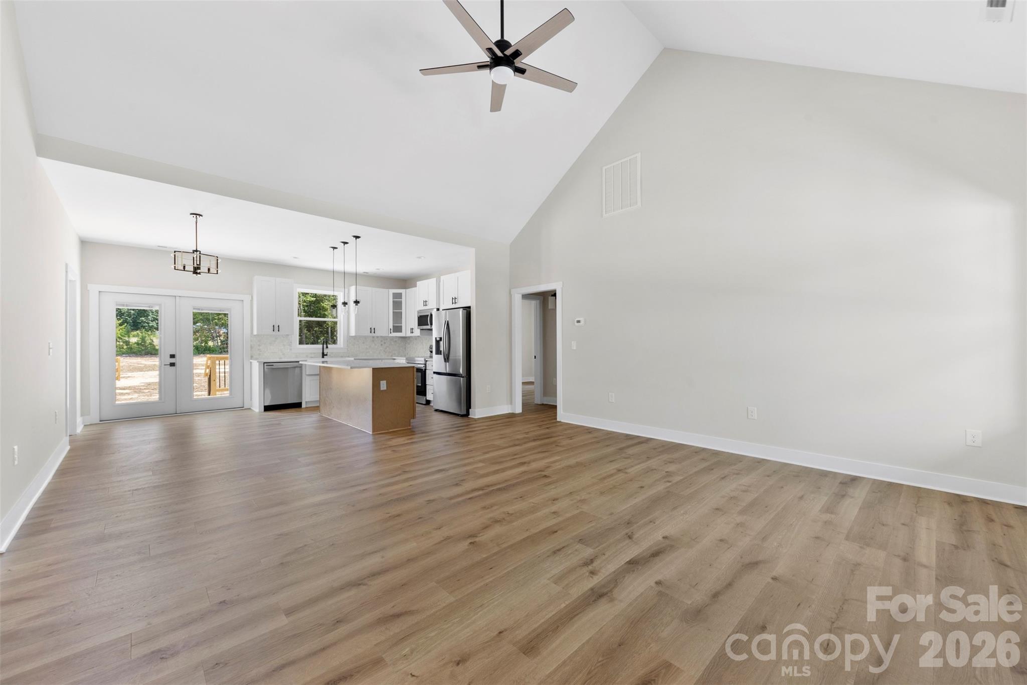 105 Darvee Road Blacksburg, SC 29702 - Photo 3 of 25 Gallery Image 3