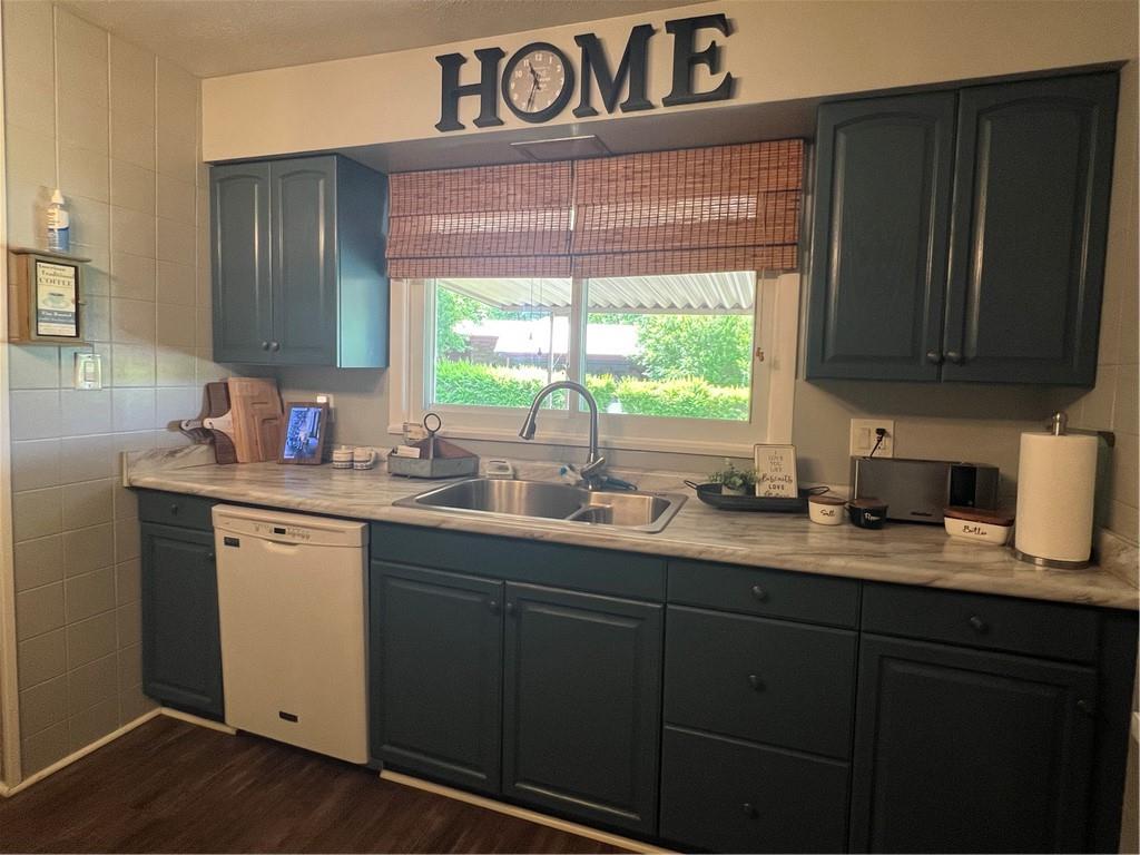 2617 South Hermitage Road Hermitage, PA 16148 - Photo 12 of 36