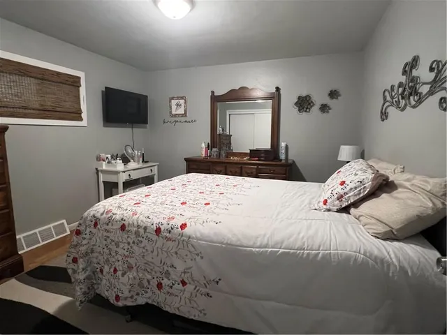 $270,000 | 2617 South Hermitage Road, Hermitage, PA 16148