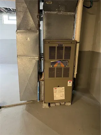 $259,900 | 2617 South Hermitage Road, Hermitage, PA 16148