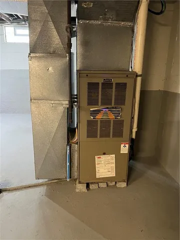 $270,000 | 2617 South Hermitage Road, Hermitage, PA 16148