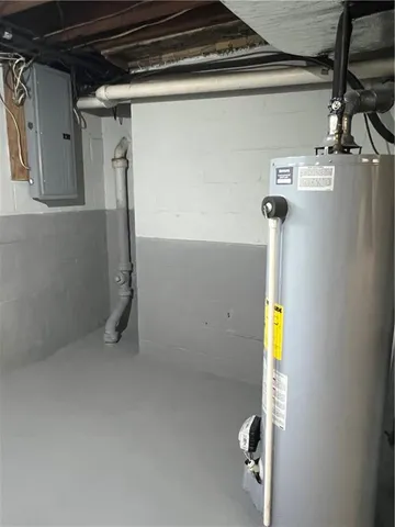 $270,000 | 2617 South Hermitage Road, Hermitage, PA 16148