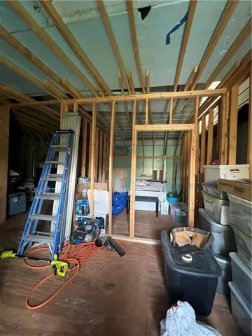 $270,000 | 2617 South Hermitage Road, Hermitage, PA 16148