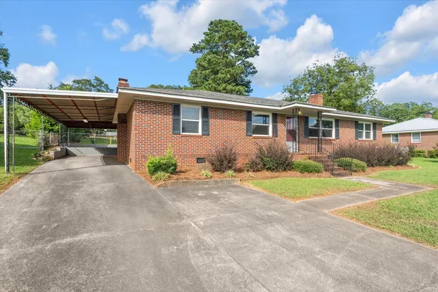 $216,000 | 815 Hillcrest Drive, Washington, GA 30673