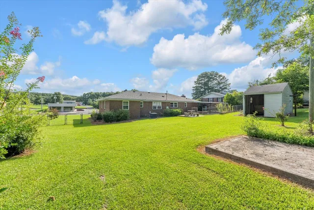 $216,000 | 815 Hillcrest Drive, Washington, GA 30673