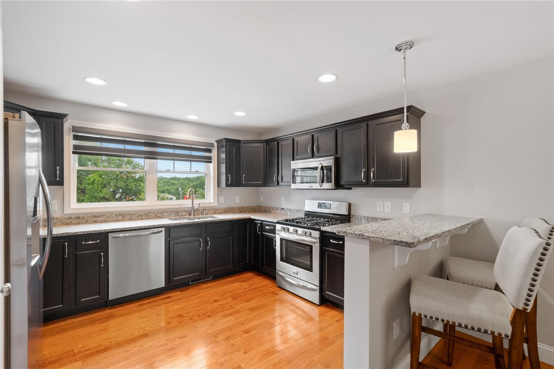 1209 Centerville Road, Unit 3 Warwick, RI 02886 - Photo 6 of 47