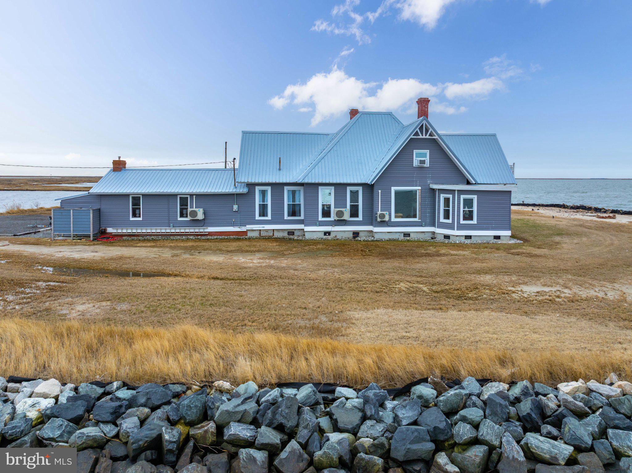 Coastal charm meets serene landscapes.