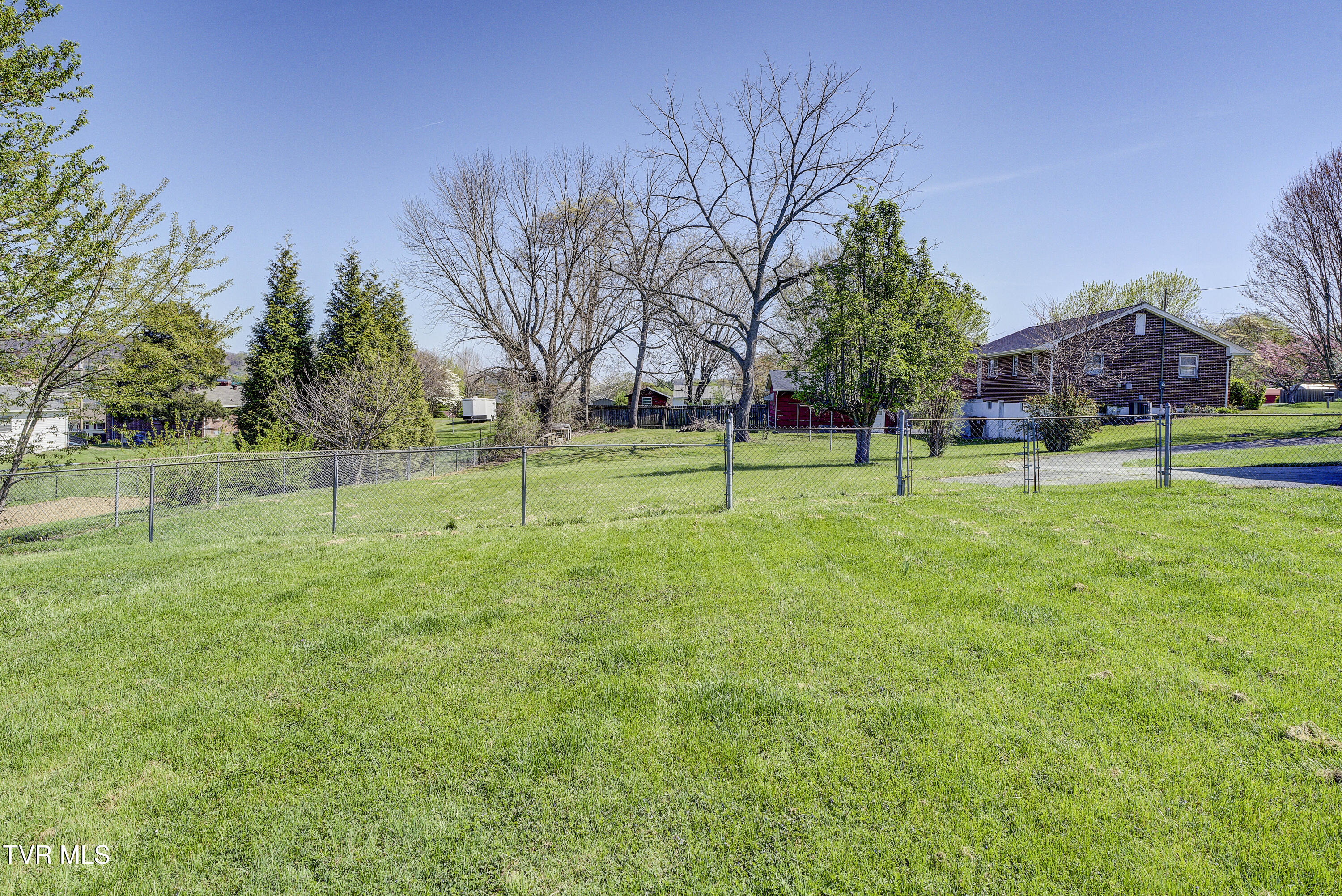 610 Ridgeview Drive Johnson City, TN 37604 - Photo 49 of 54 Ridgefield-47