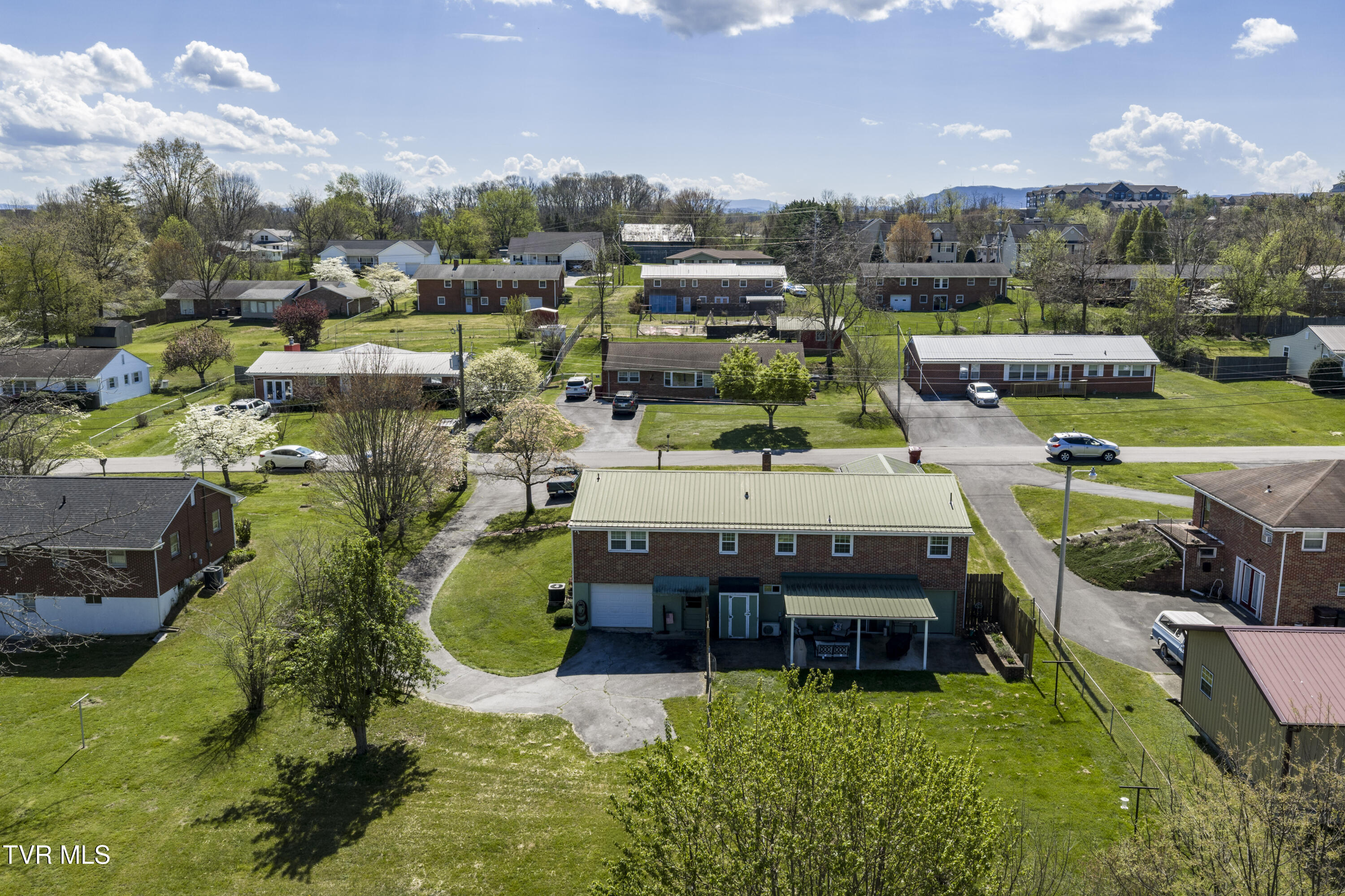 610 Ridgeview Drive Johnson City, TN 37604 - Photo 53 of 54 Ridgefield-Aerials-5