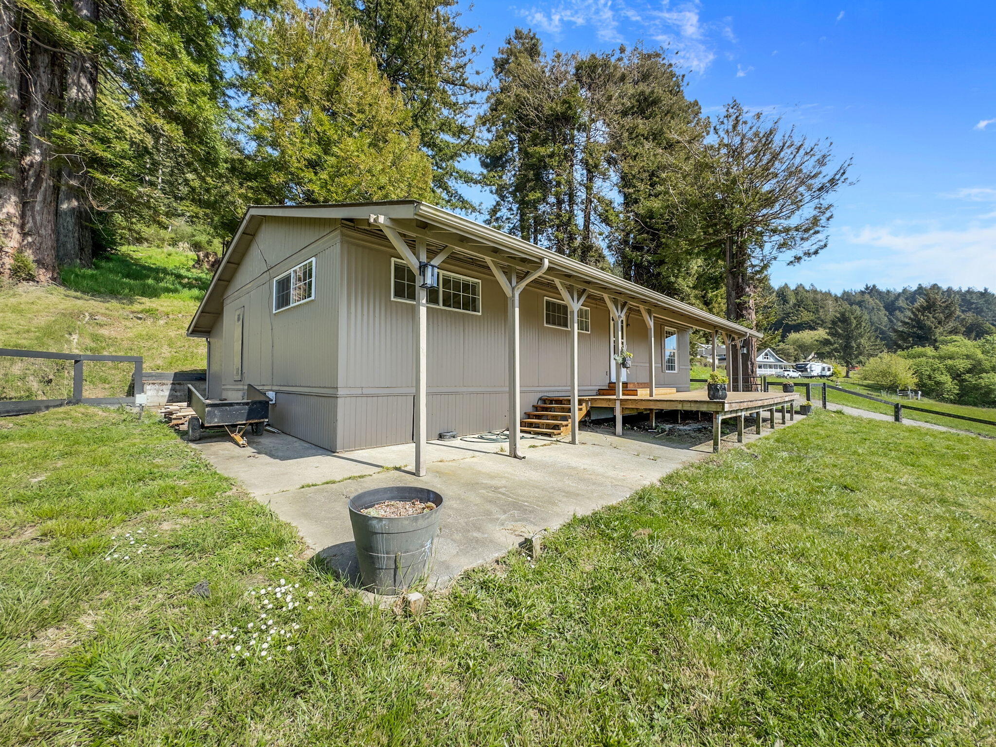 6337 Elk River Road Eureka, CA 95503 - Photo 41 of 57 67-web-or-mls-B0CAEED6-356D-44A7-B4A5-C2