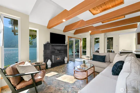$1,549,000 | 1458 Roy Road, Bellingham, WA 98229