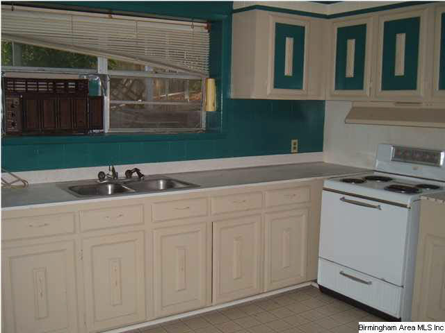424 Coosa Island Road Cropwell, AL 35054 - Photo 18 of 22