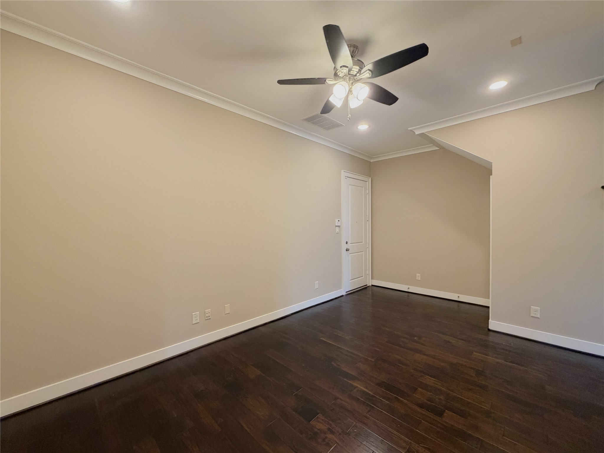 3917 Rose Street Houston, TX 77007 - Photo 10 of 32