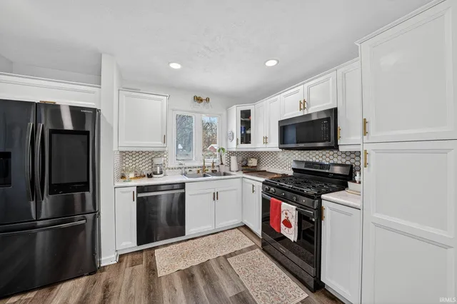 $270,000 | 11185 Idlewood Drive, Osceola, IN 46561